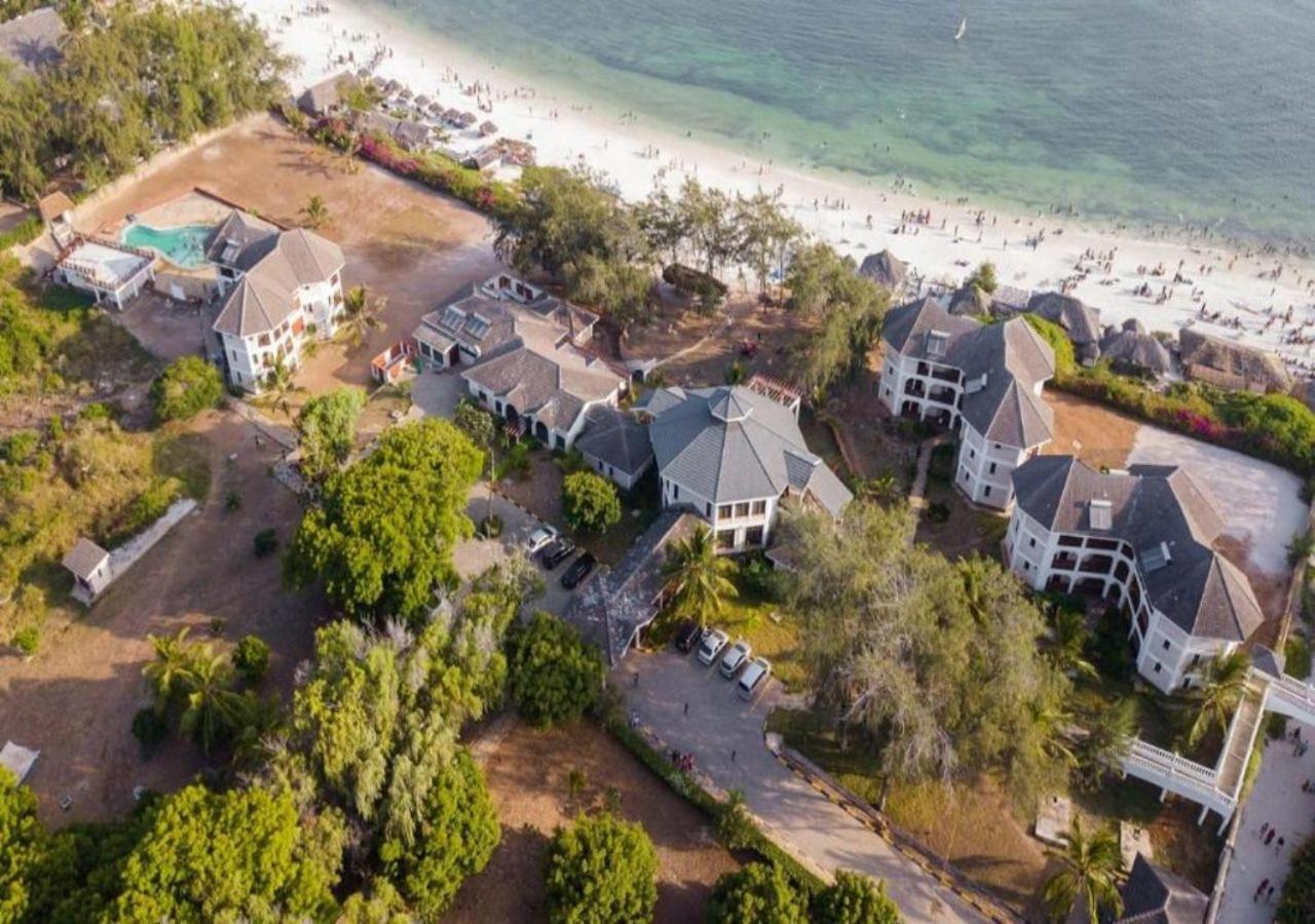 Watamu Adventist Beach Resort Exterior photo